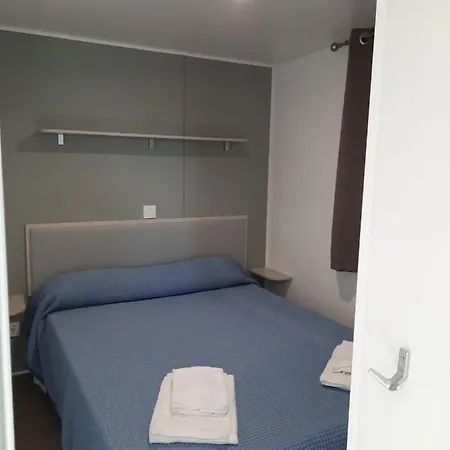 1ª O Muino - Park Κάμπινγκ Oia